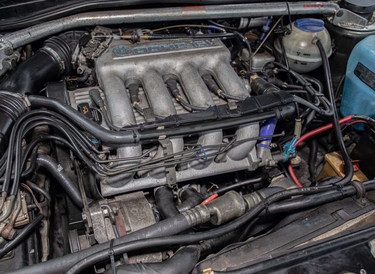 فولكس واجن جولف GTi 16V