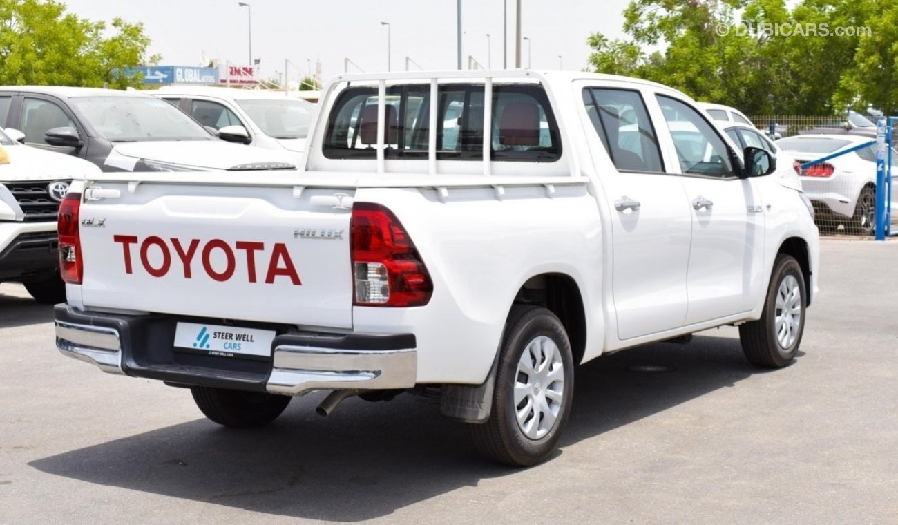 تويوتا هيلوكس DLX 2.7 L 4X2 PETROL WITH GCC SPECS - EXPORT ONLY