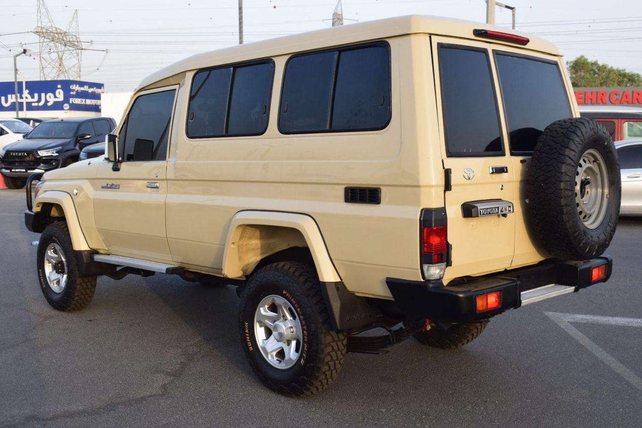 تويوتا لاند كروزر 70 2020 LAND CRUISER HARDTOP