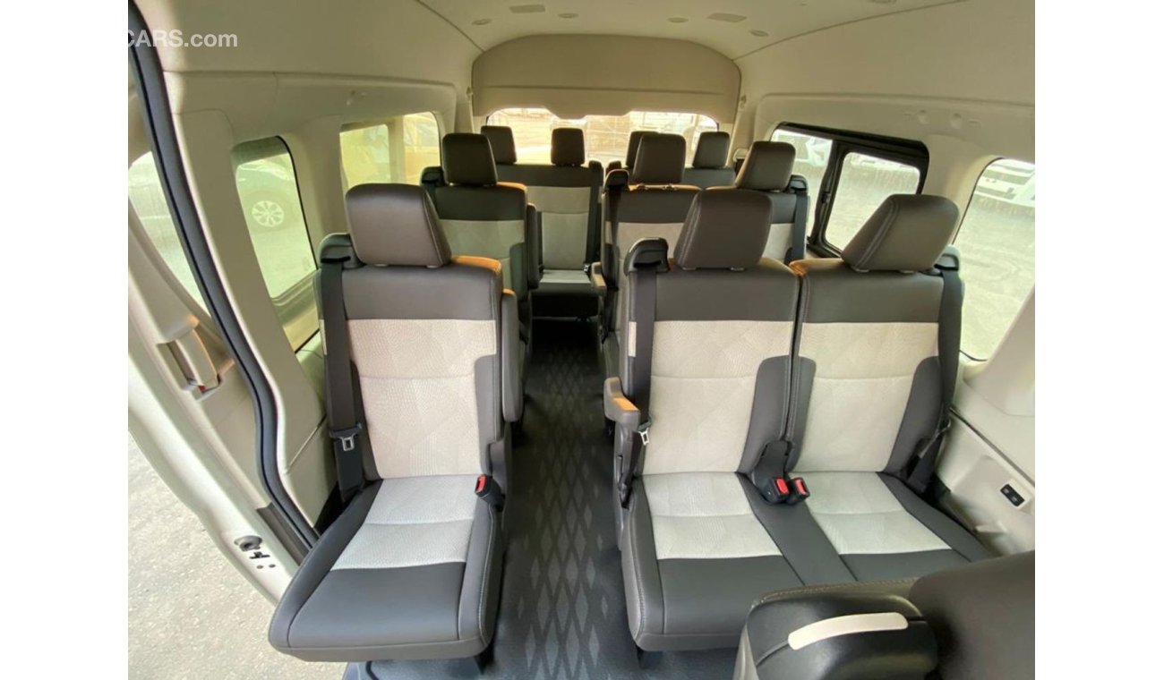 تويوتا هاياس TOYOTA HIACE 2.8L 14 SEAT FYLL OPTION