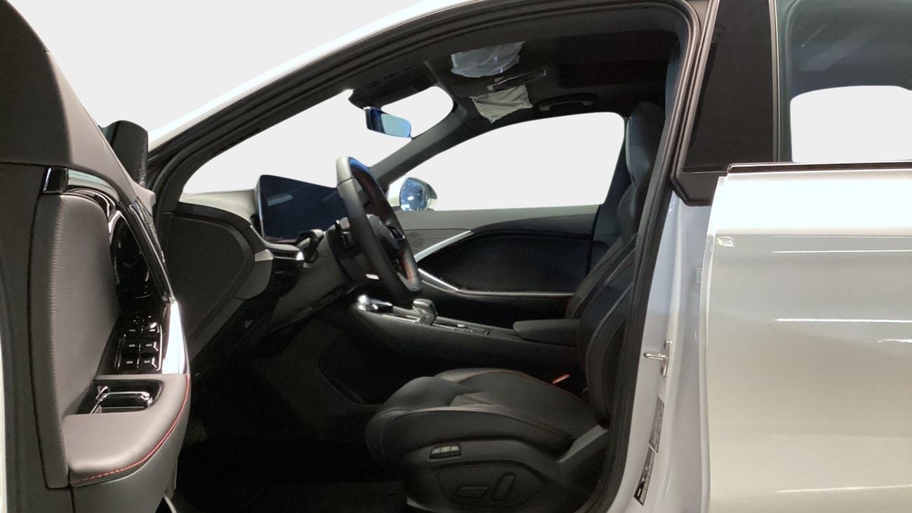 MG A Trophy | upto AED 20,000 Ramadan Discount | Guaranteed Warranty | 0 Down Payment