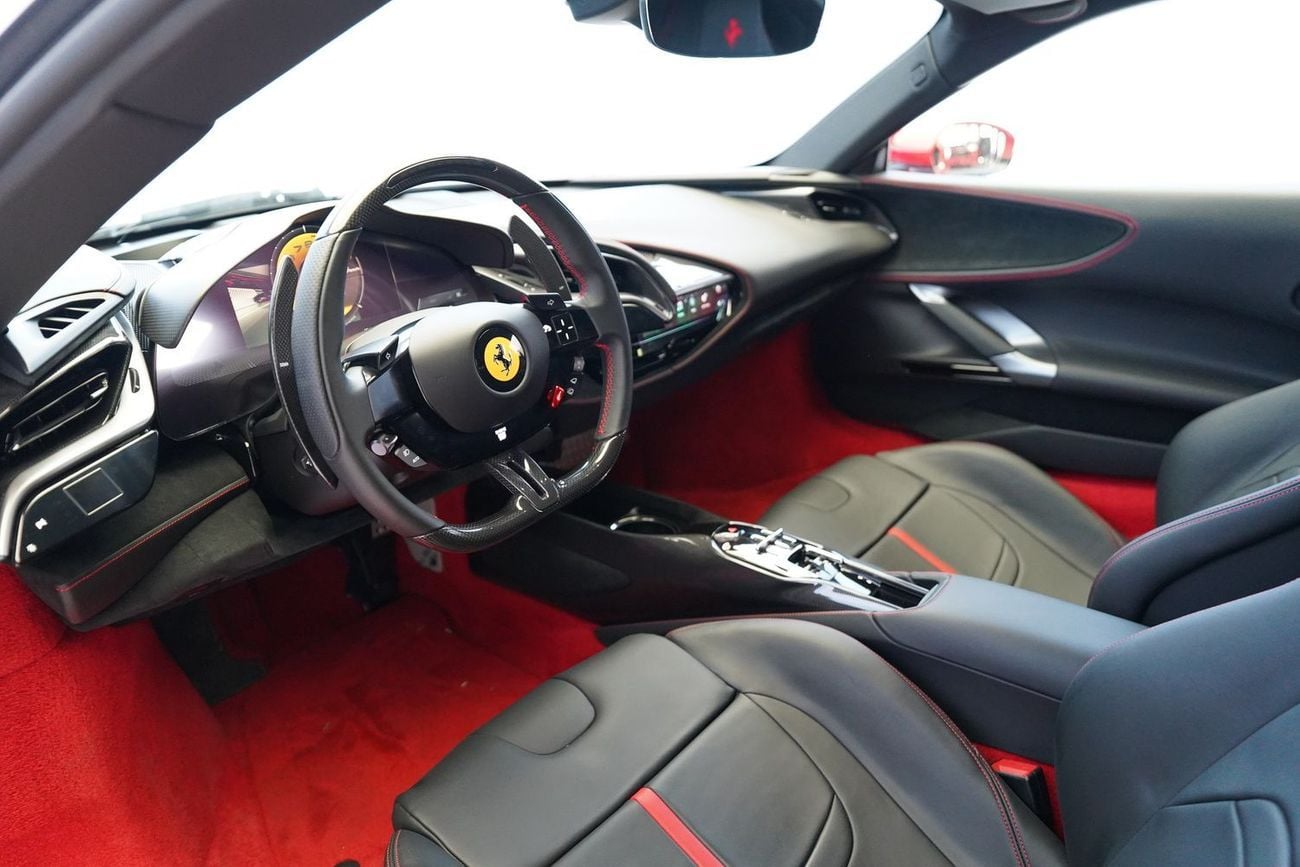 فيراري SF90 ستراديل STRADALE