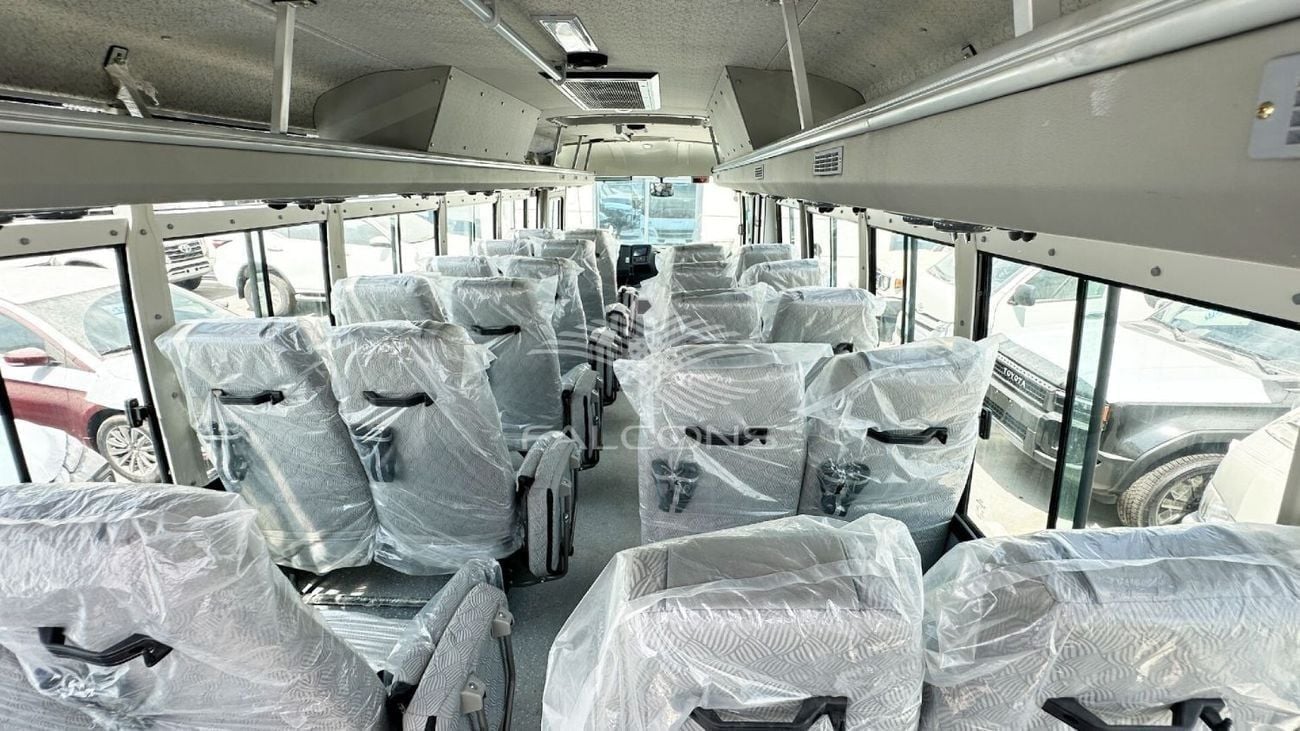 إس إم إل إيسوزو S7 بس SML ISUZU S7 Bus 3455cc 35 SEATER AC DOUBLE DOOR 4x2 LHD Diesel MT