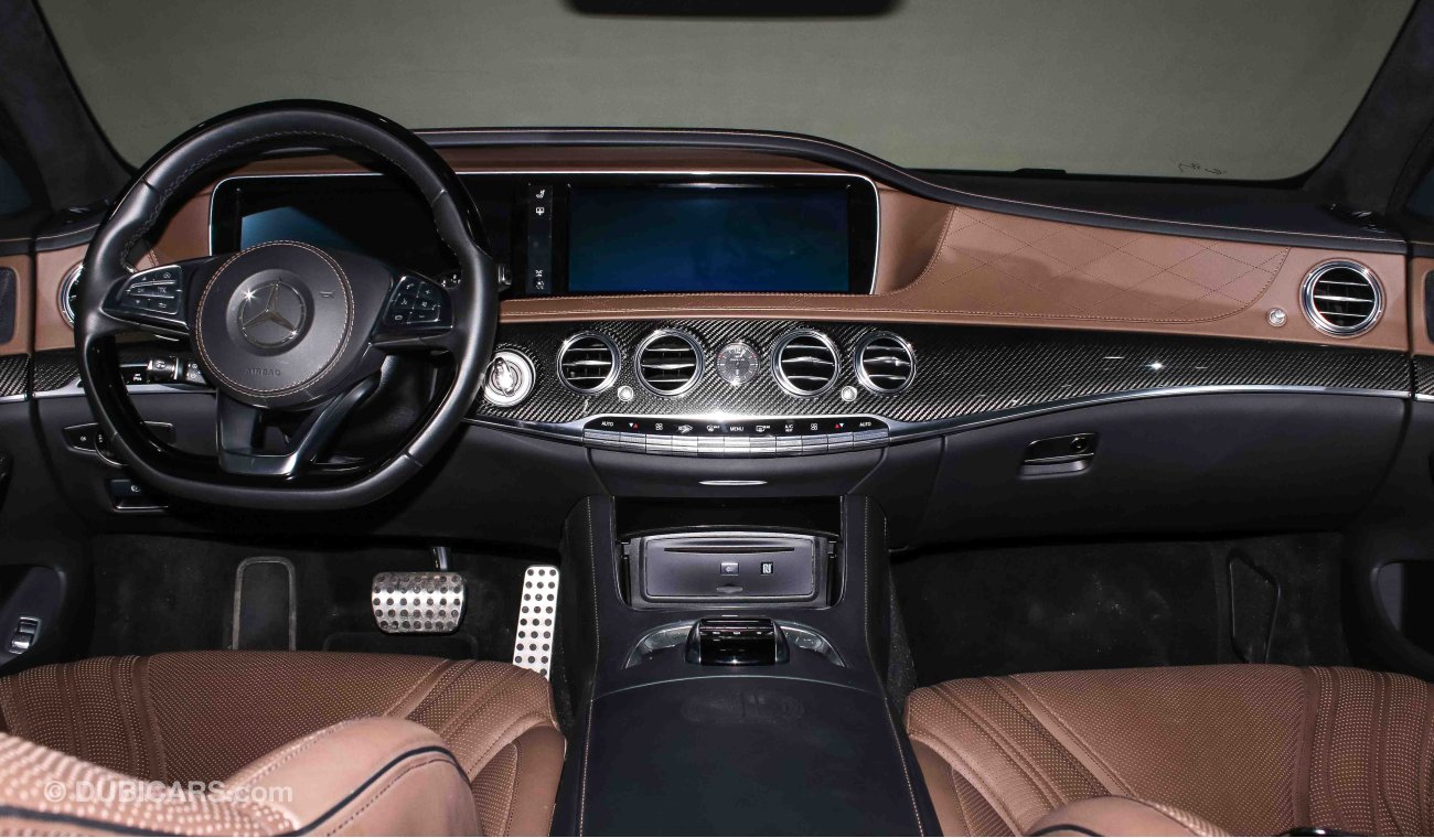 Mercedes-Benz S 63 AMG 4Matic V8 Biturbo