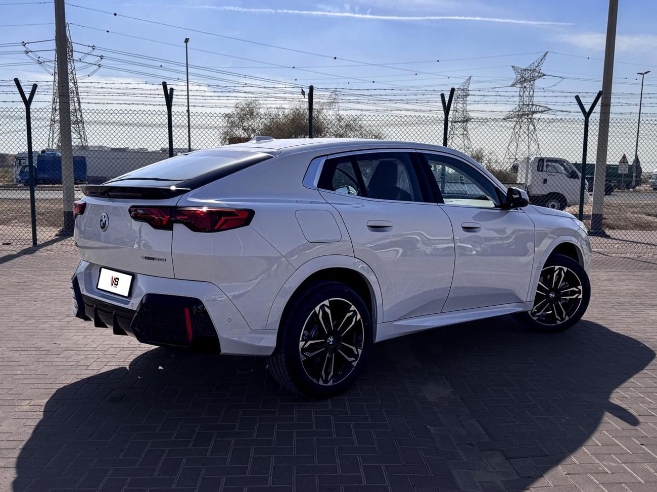 بي أم دبليو X2 