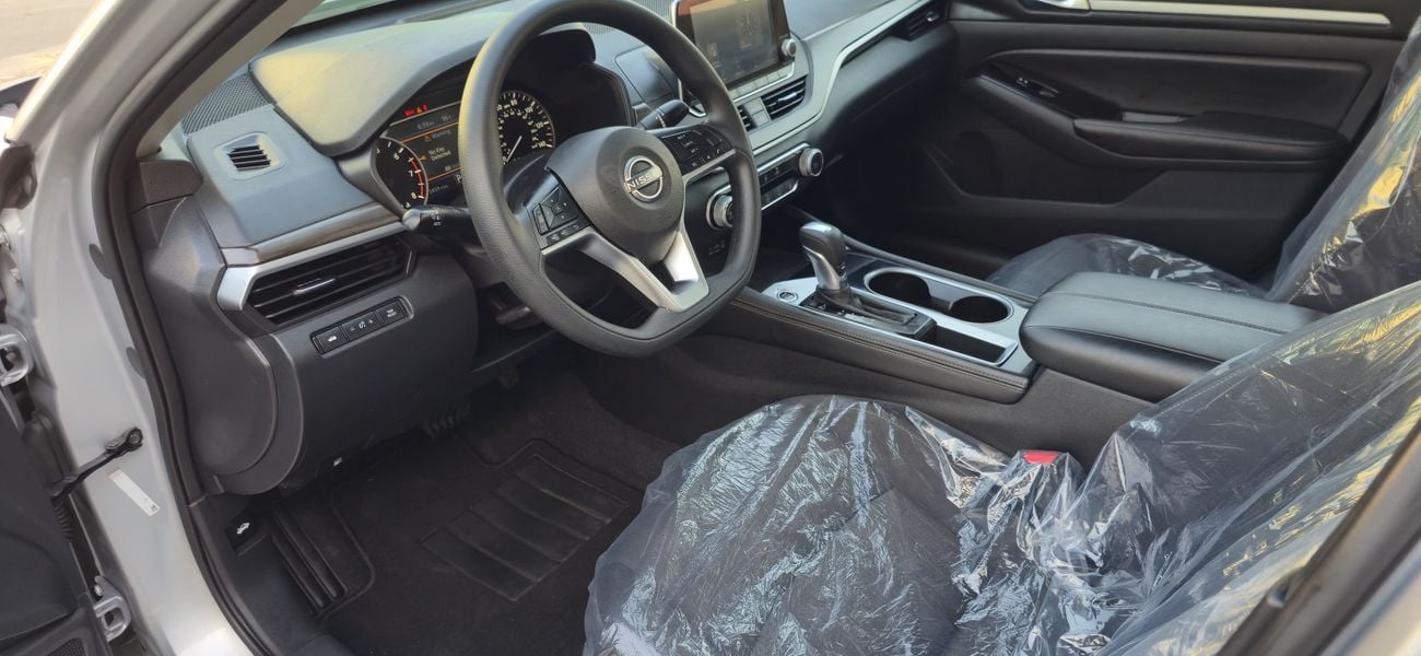 Nissan Altima SV