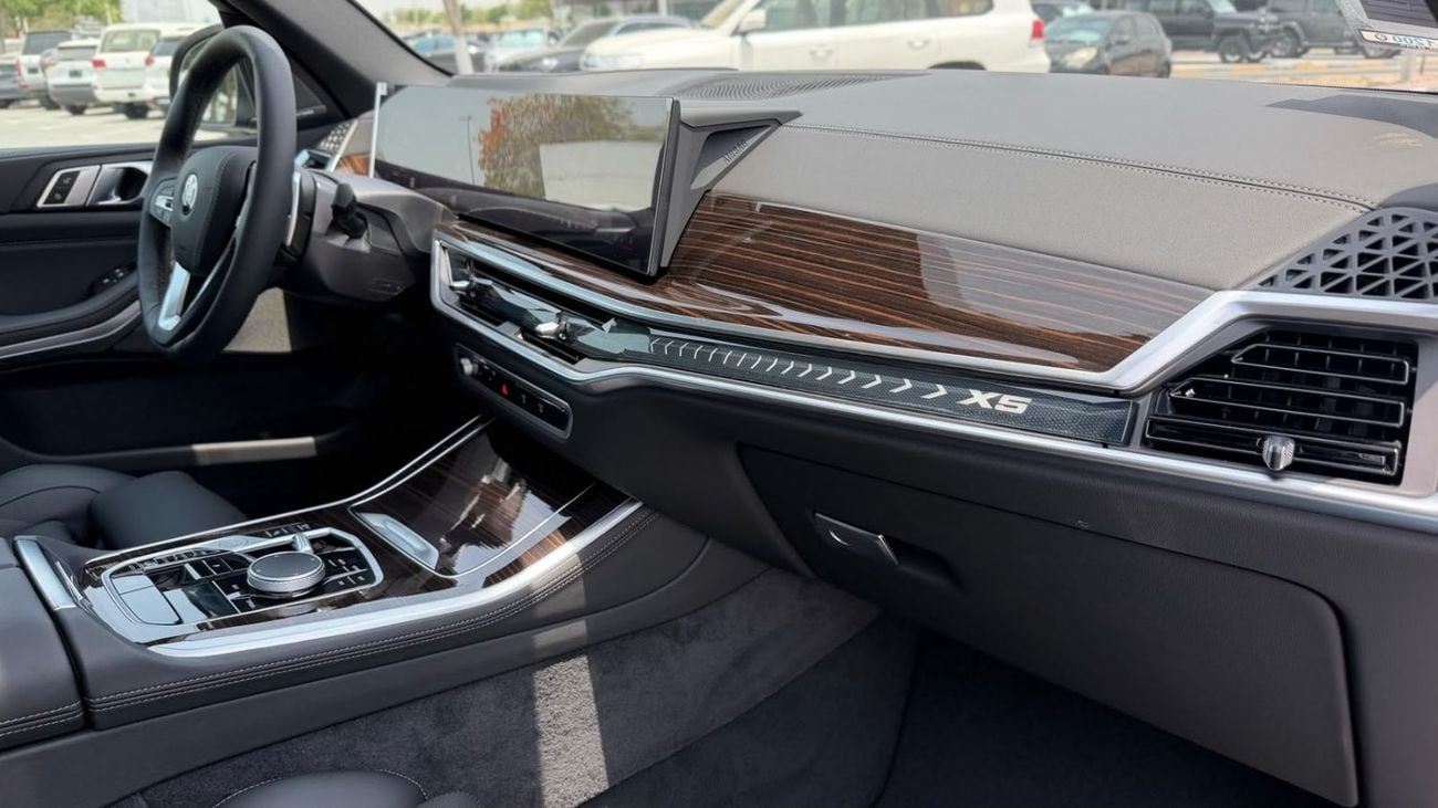 بي أم دبليو X5 XDRIVE40i M SPORT