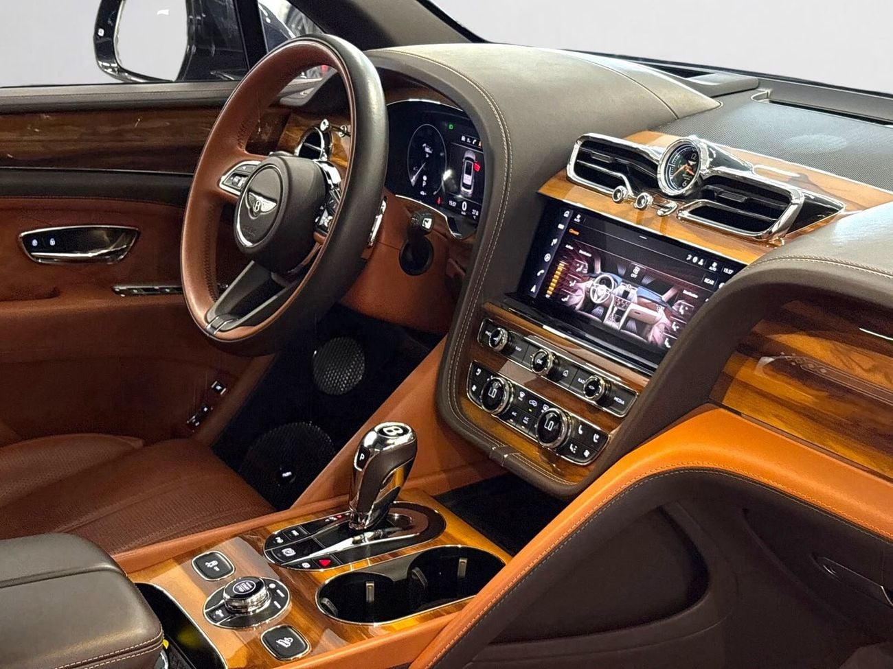 Bentley Bentayga AZURE