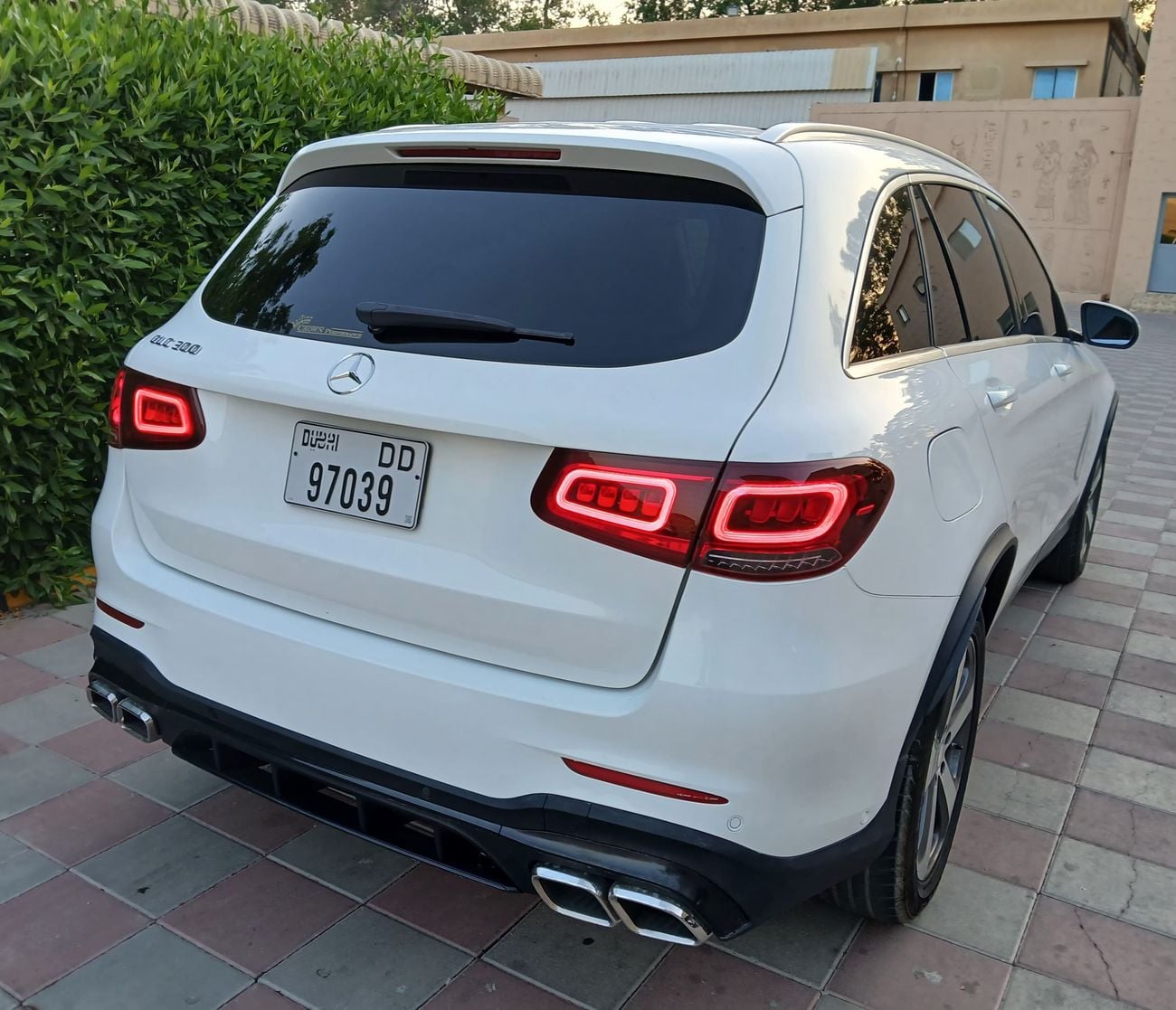 مرسيدس بنز GLC 300
