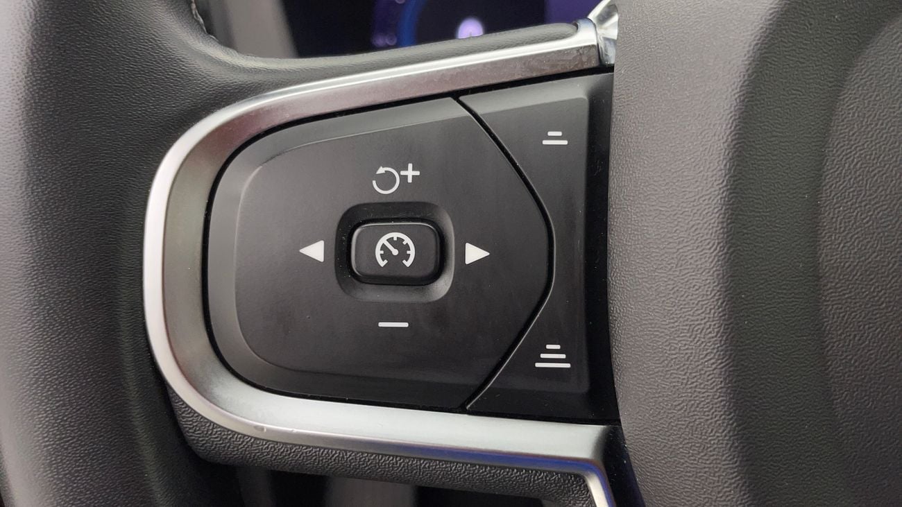 فولفو XC 60 2023 B5 CORE | AED 1617/Month | 0 DP | 30 Day Return | Warranty | Service History