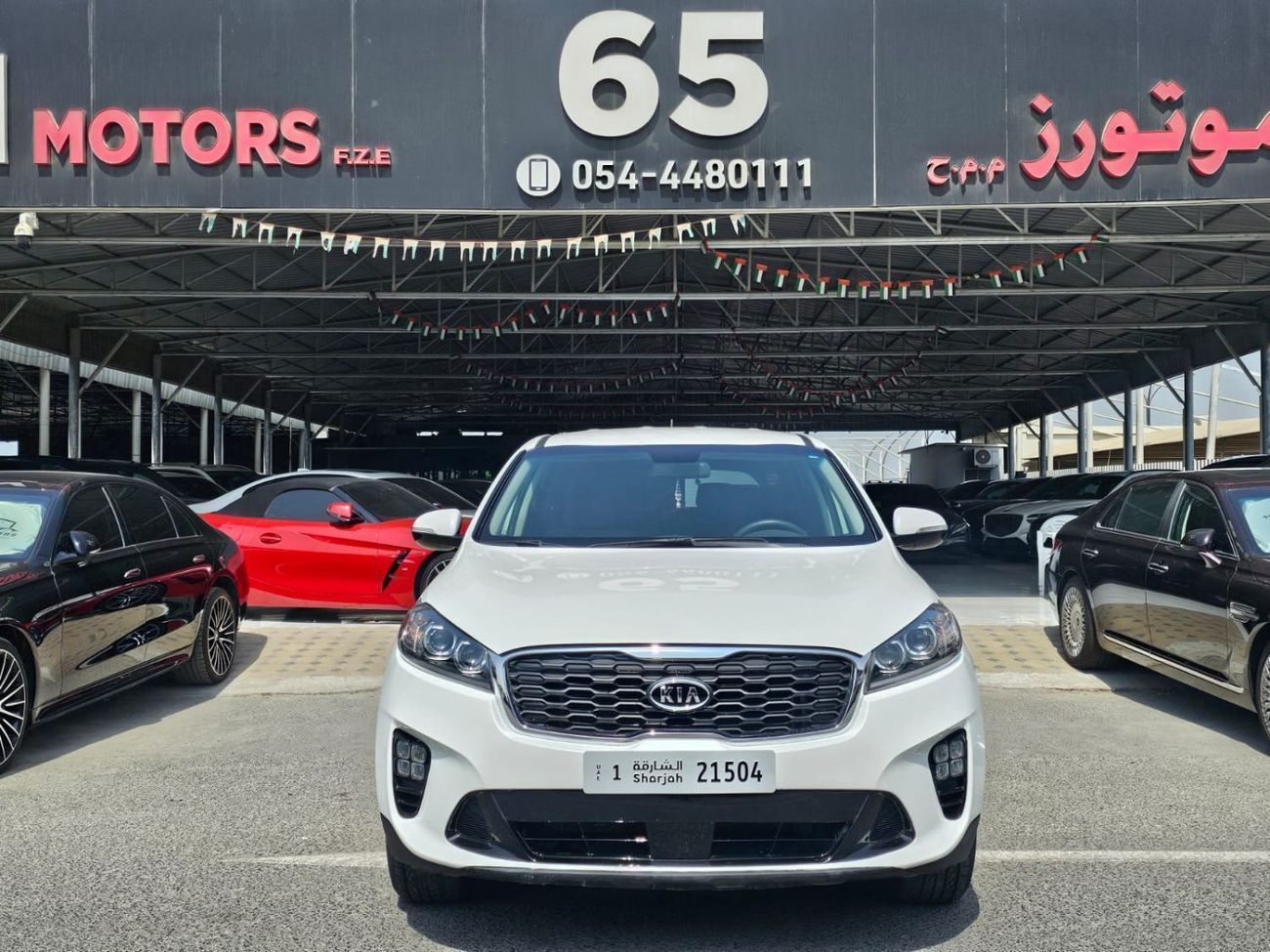 Kia Sorento Base 3.3L FWD