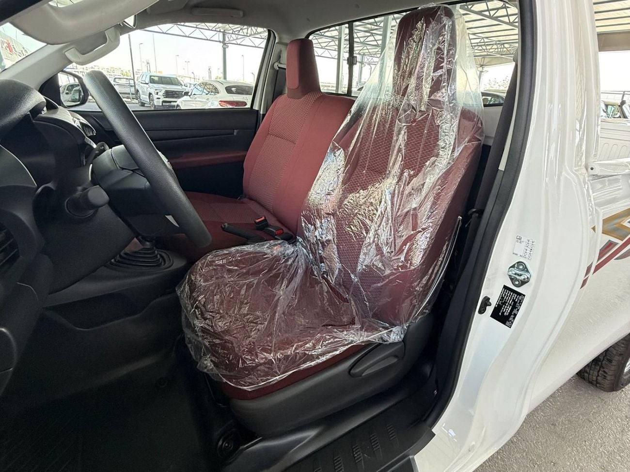 تويوتا هيلوكس 2026 TOYOTA HILUX 2.7 SINGLE CABIN 4X4 **EXPORT ONLY**التصدير فقط خارج الخليج**