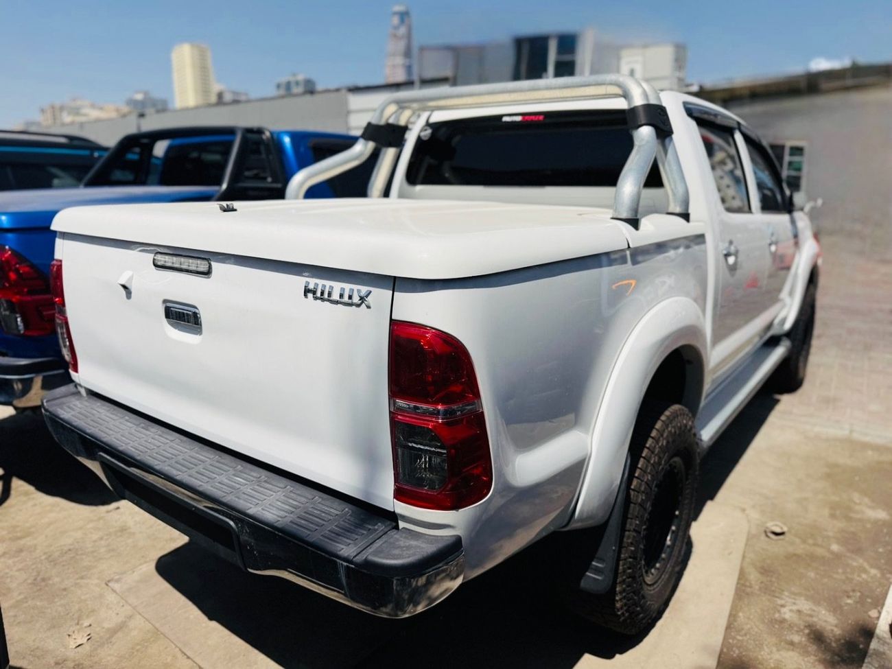 تويوتا هيلوكس