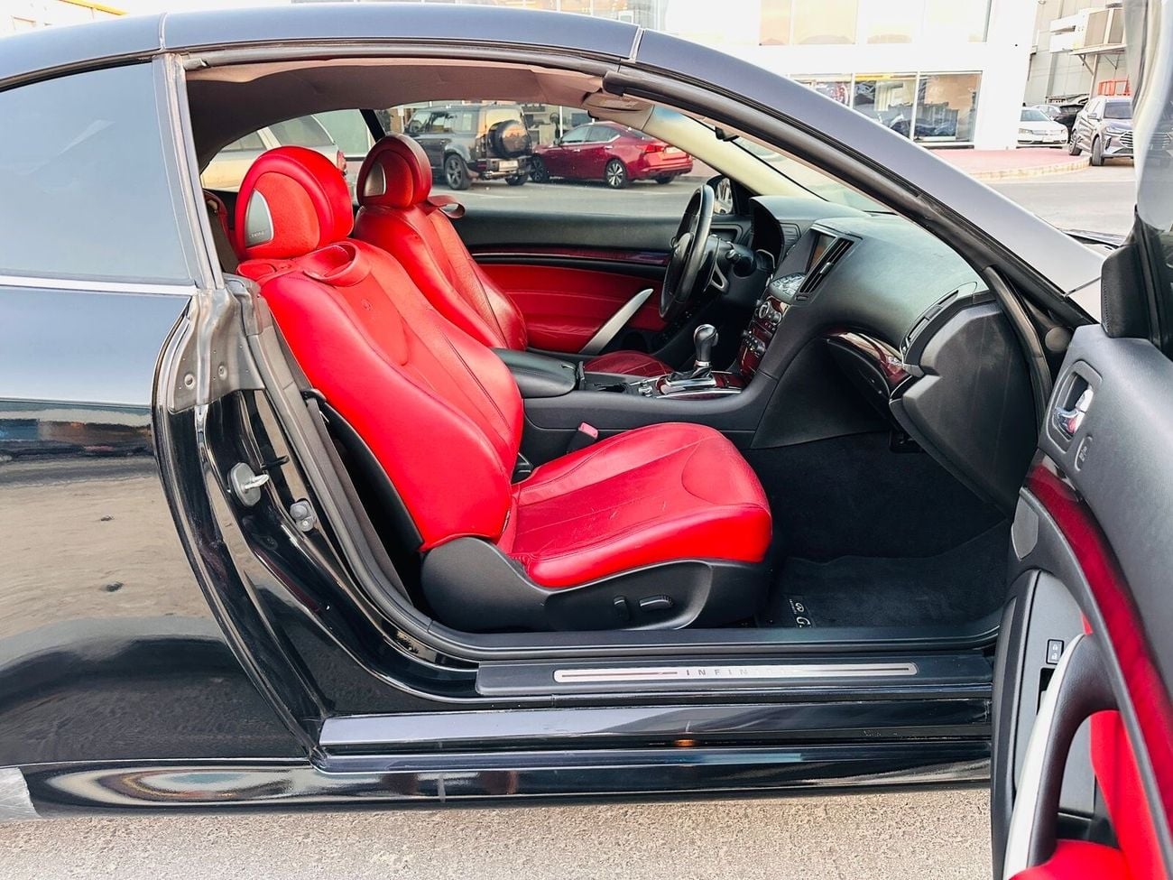 إنفينيتي G37