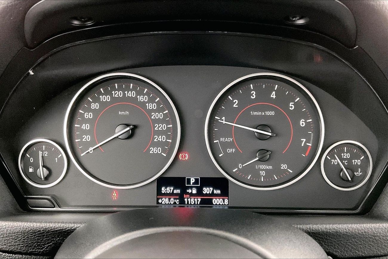 BMW 318i M Sport| 1 year free warranty | Exclusive Eid offer