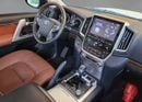 Toyota Land Cruiser VXR 5.7L 4WD VXR 5.7L-8CYL 4WD Grand Touring - Completely Agency Maintained - Low Mileage Al Futtaim