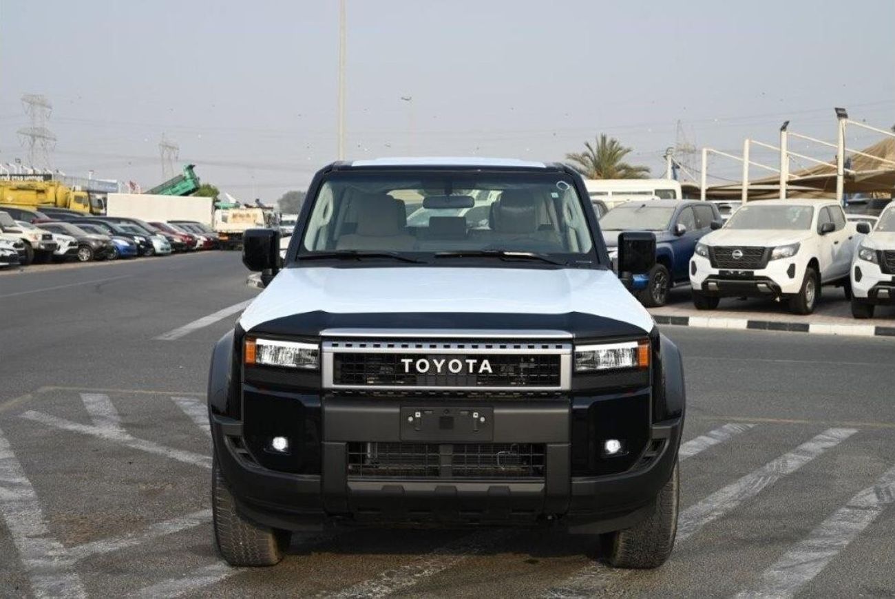 تويوتا برادو TXL1 2.4L Turbo 7-Seat Automatic