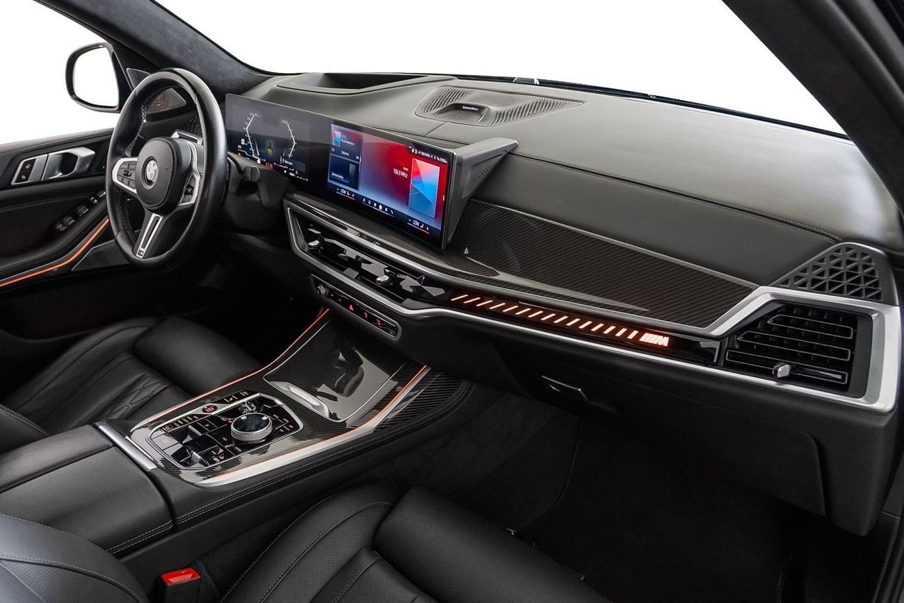 BMW X7 xDriveM60i (6 Seats)