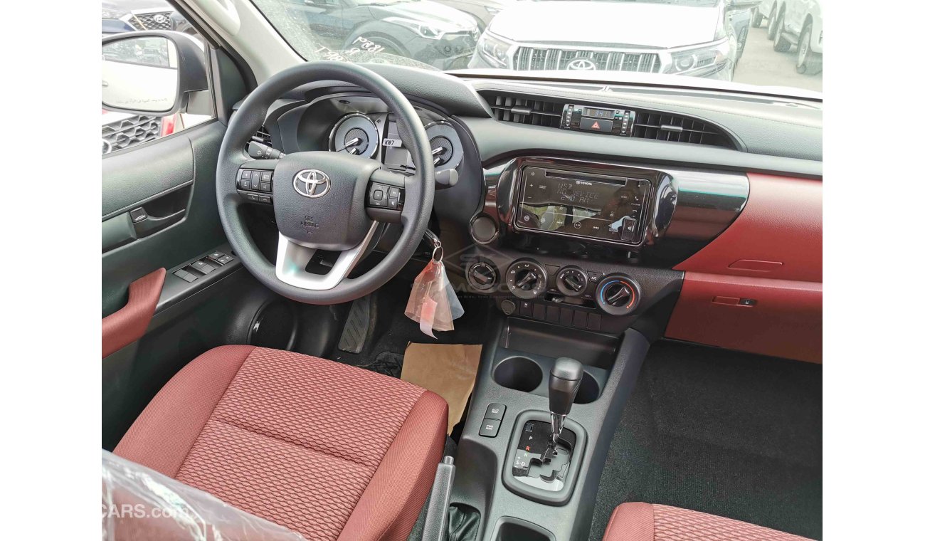 Toyota Hilux 2.8L 4CY Petrol, 17" Rims, Fabric Seats, Xenon Headlights, Dual Airbags, CD Player (CODE # THBS03)