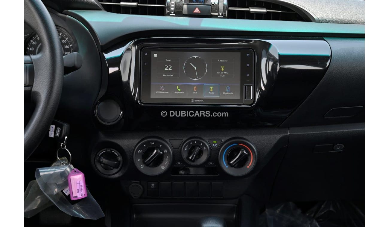 Toyota Hilux Double Cab Pickup 2.4l Diesel 4wd 5-seater Automatic