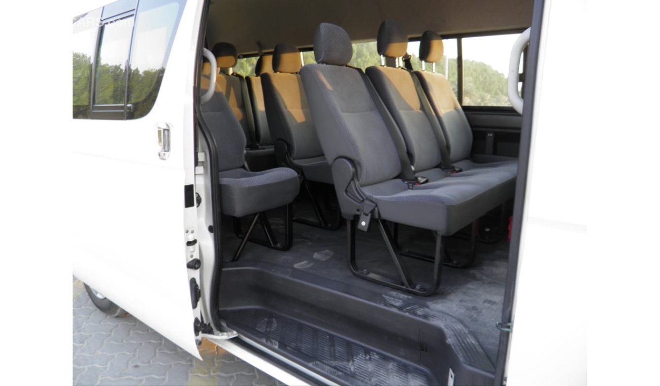 Toyota Hiace 2013 Ref#537