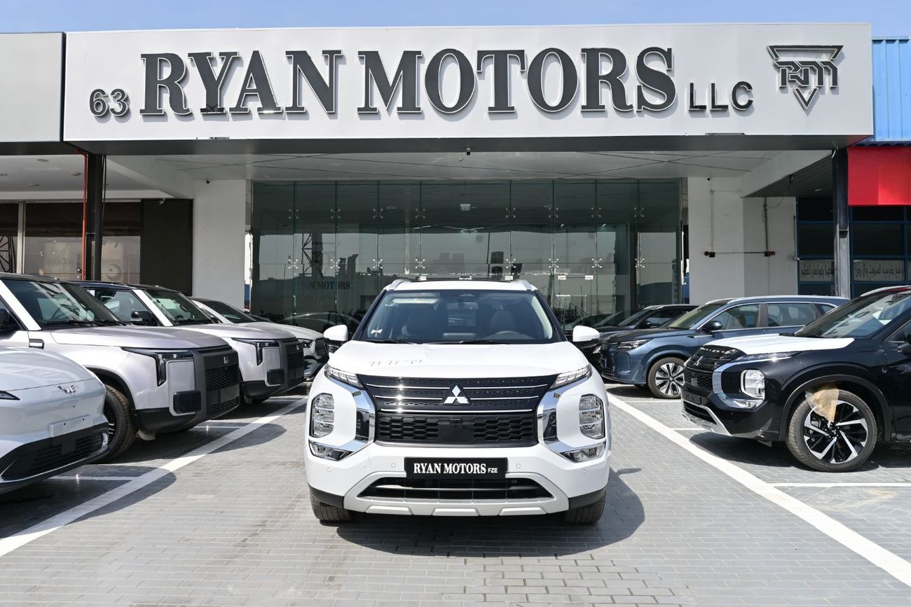 Mitsubishi Outlander Mitsubishi Outlander Hi-Line Plus 2.5L Petrol 4WD, Model 2025, Color White