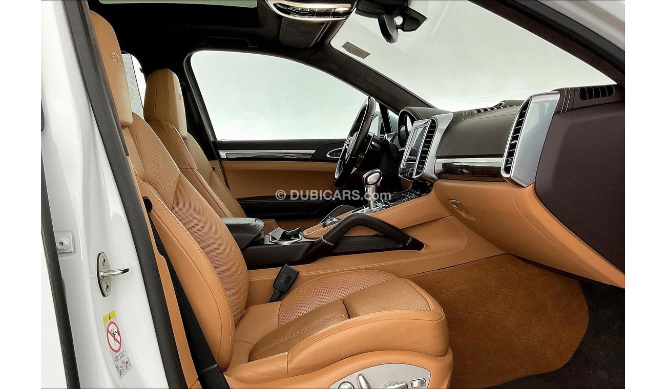 Porsche Cayenne GTS