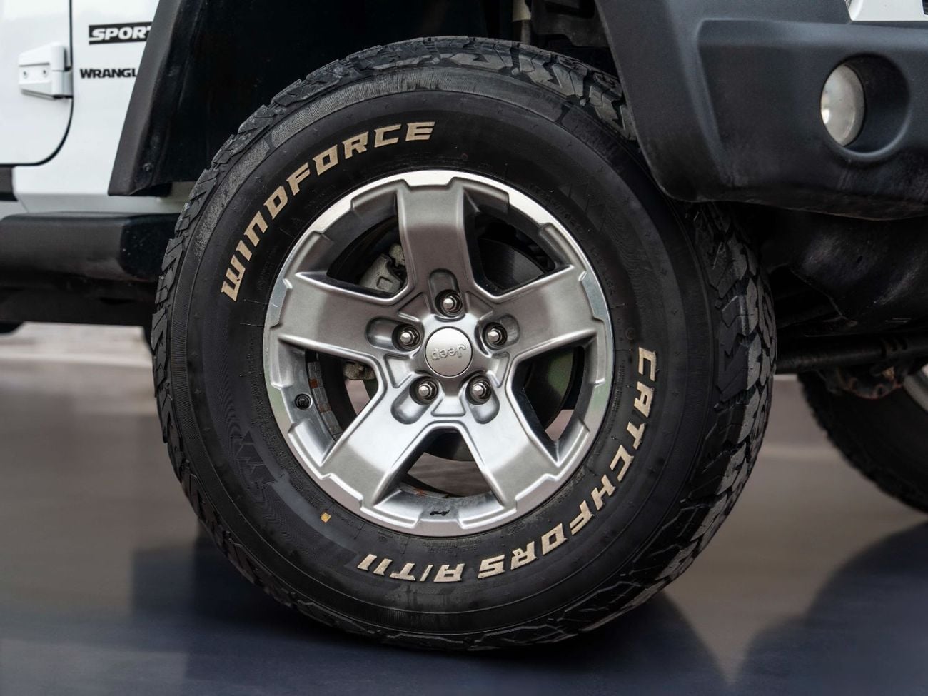 جيب رانجلر Sport S 3.6L A/T