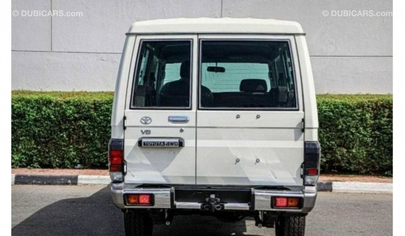 Toyota Land Cruiser Hard Top 4.5 L3 doors