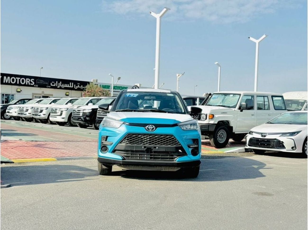 Toyota Raize TOYOTA RAIZE 1.0L PETROL 4WD COLOR TURQOUISE-MODEL 2023