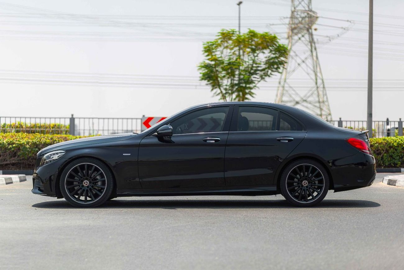 Mercedes Benz C300 STANDARD