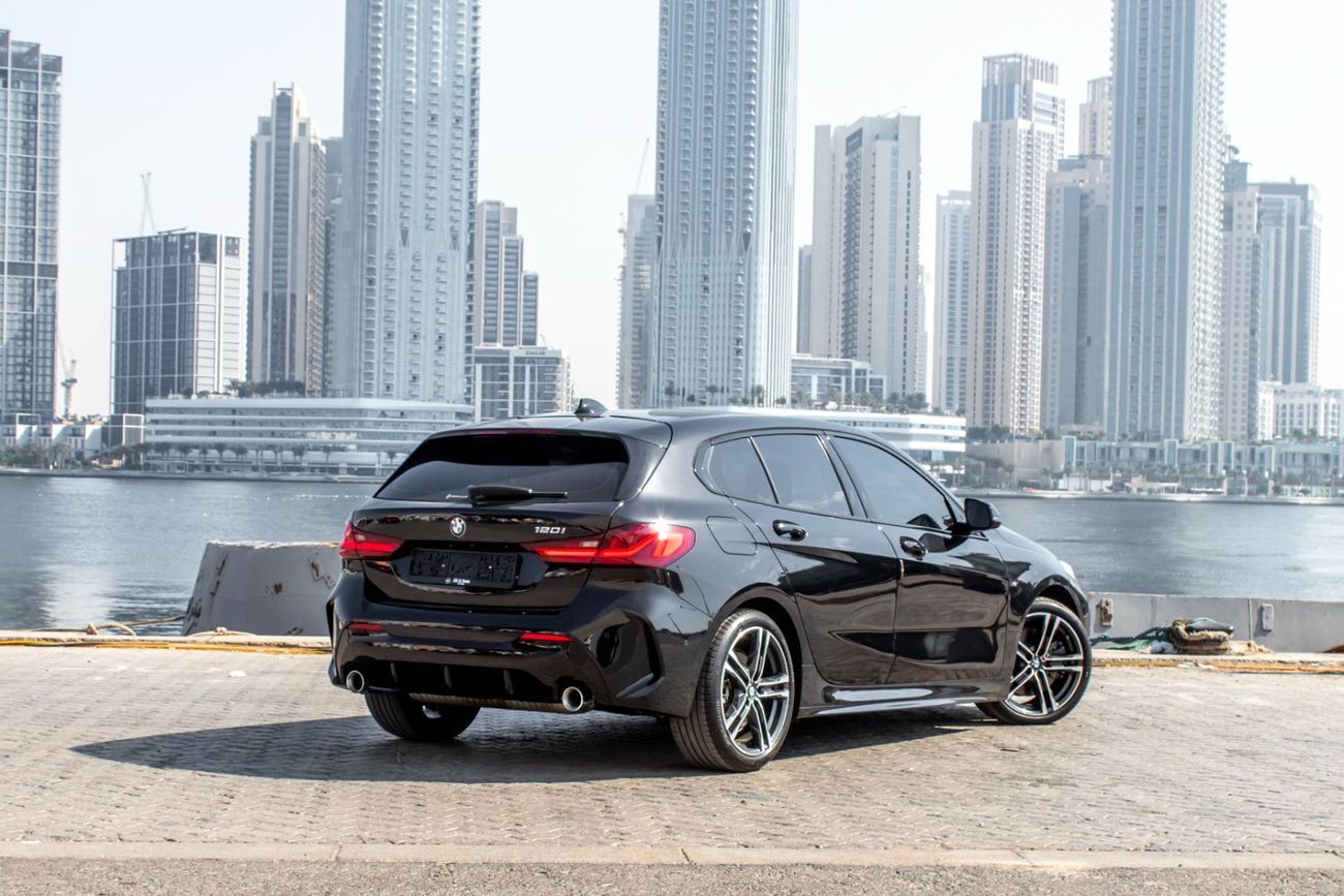بي أم دبليو 120i M Sport 2.0L