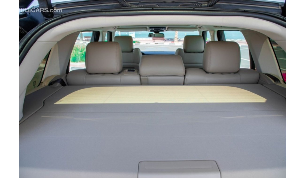 Land Rover Range Rover Range Rover Vogue HSE V8 5.0  Panoramic  2016 GCC Under Warranty