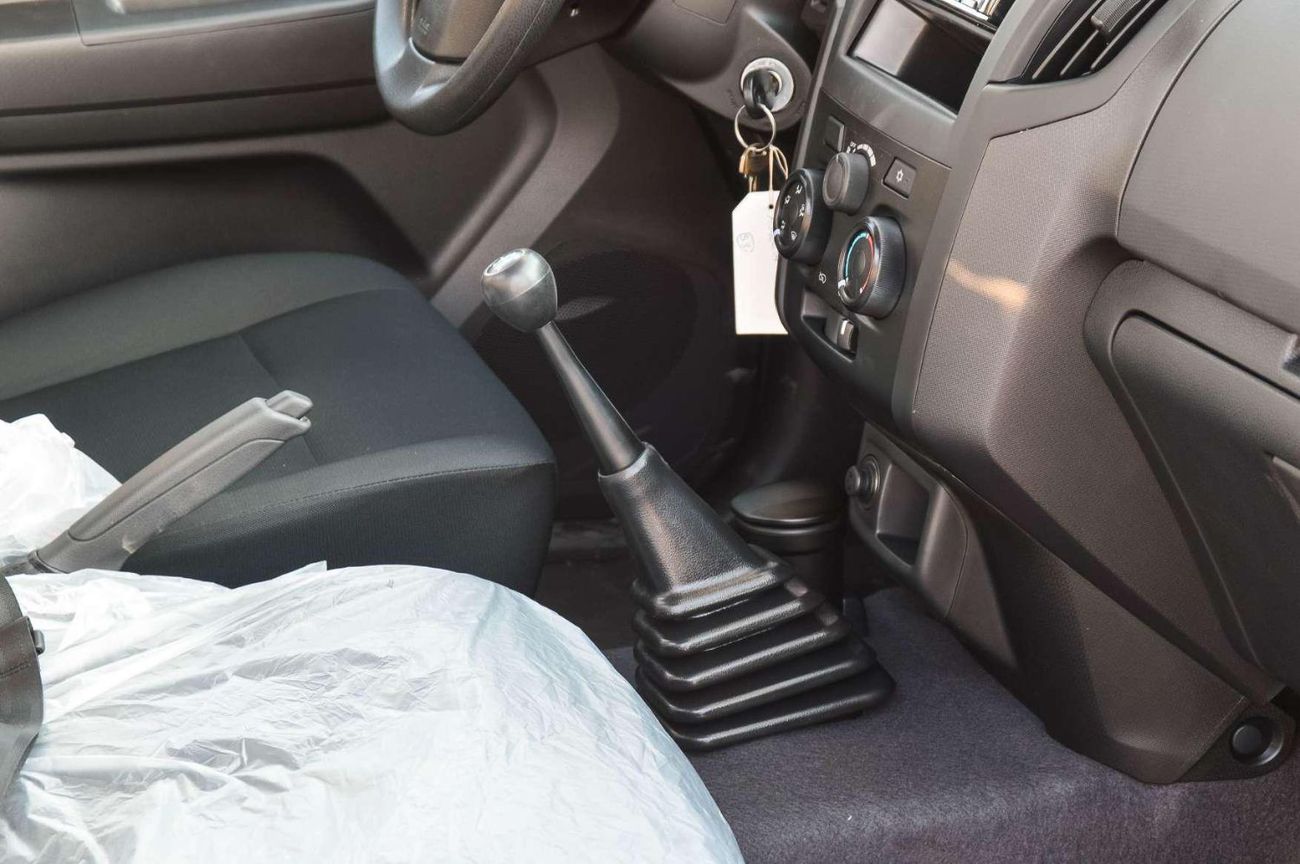 Isuzu DMax ISUZU DMAX 2.5L 2WD SC DIESEL PICKUP 2026