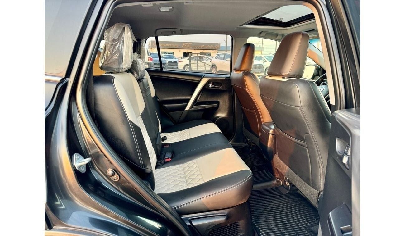 تويوتا راف ٤ 2017 HYBRID LIMITED SUNROOF FULL OPTION UAE PASS