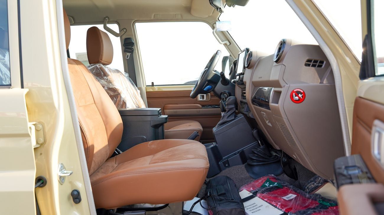 Toyota Land Cruiser 70 LX