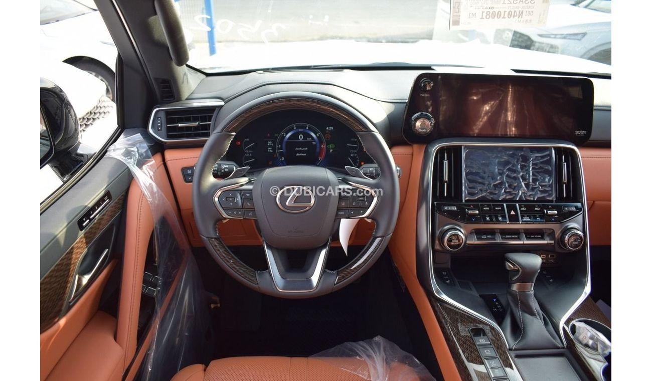 Lexus LX 600 VIP LAUNCH EDITION  w/Black Package LX600 - VIP BLACK EDTION - GREEN COLOR - 2022