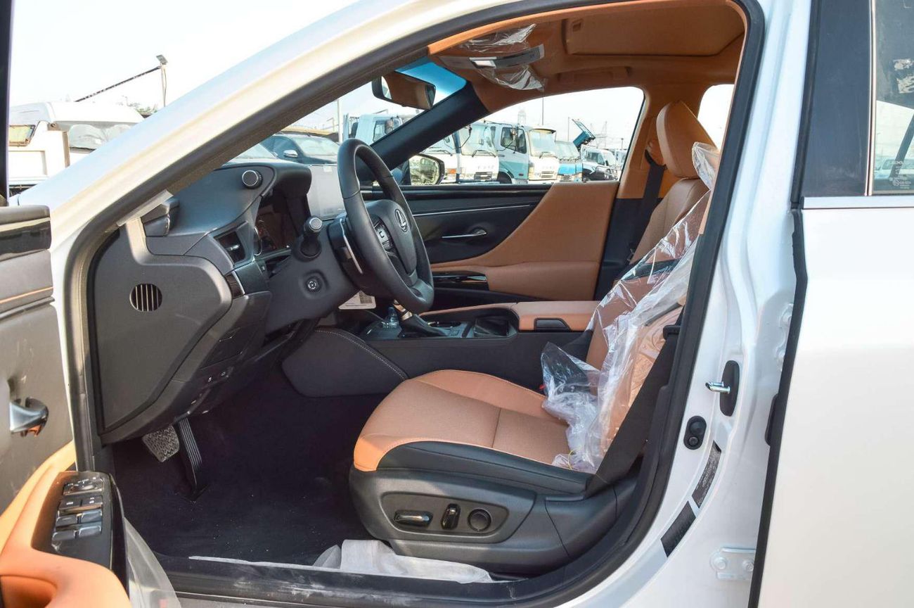 لكزس ES 350 LEXUS ES350 3.5L FWD PETROL SEDAN 2025