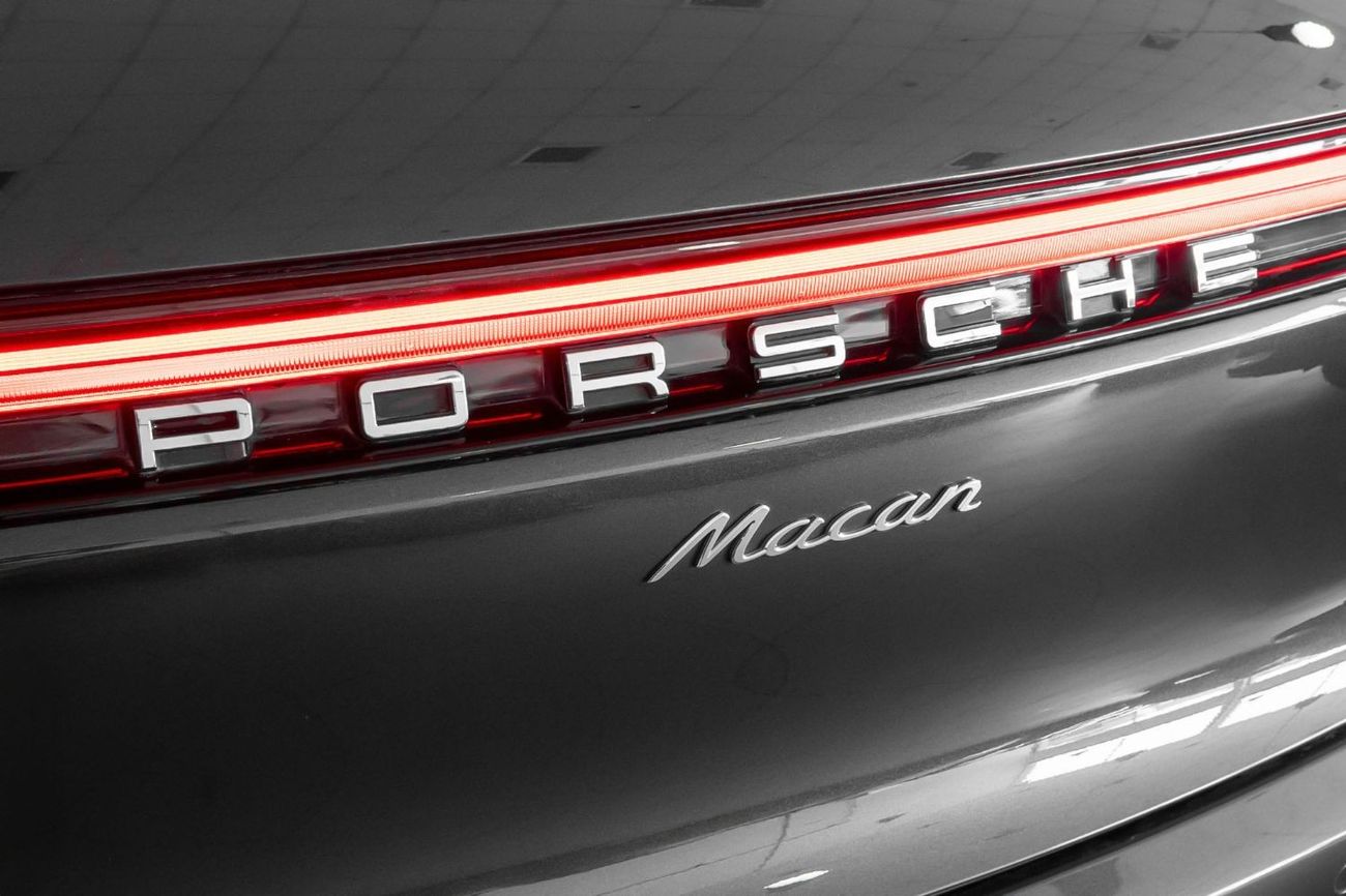 Porsche Macan Std 2.0L (260 HP)