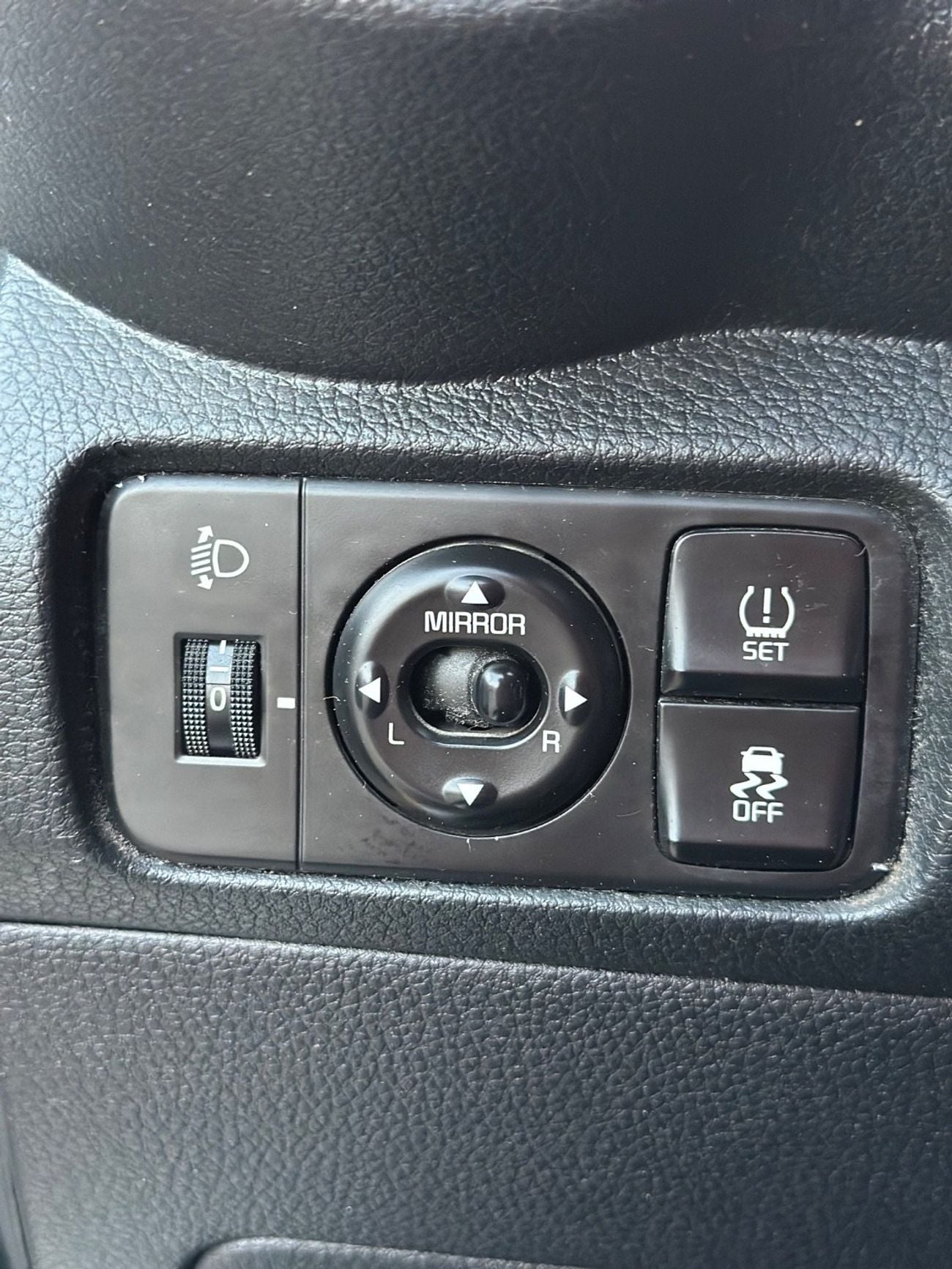 Kia Pegas EX