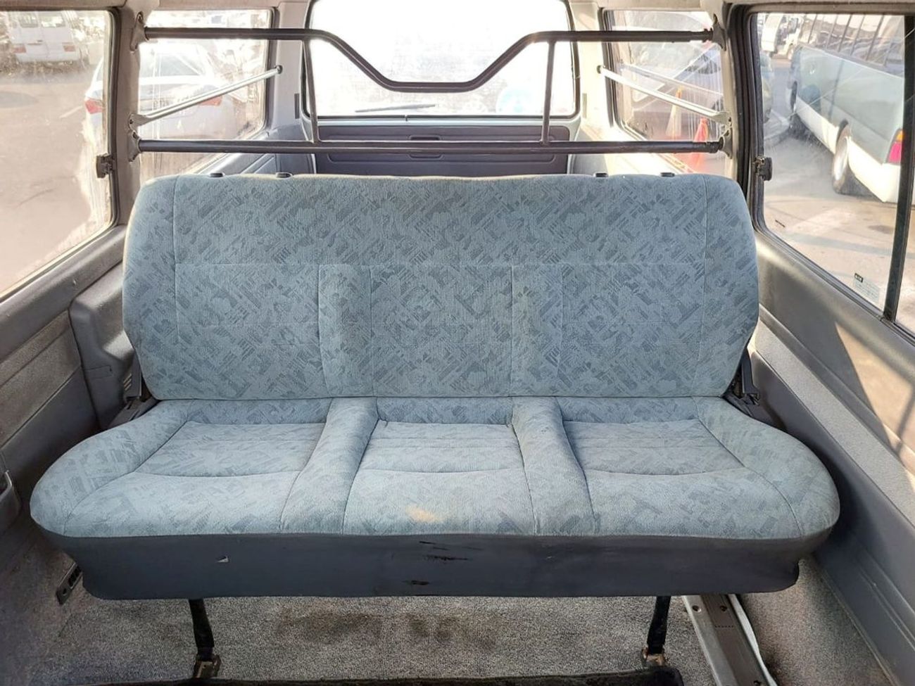 تويوتا هاياس TOYOTA HIACE VAN RHD 1999 MODEL 3.0 L DIESEL MANUAL(PM13178)