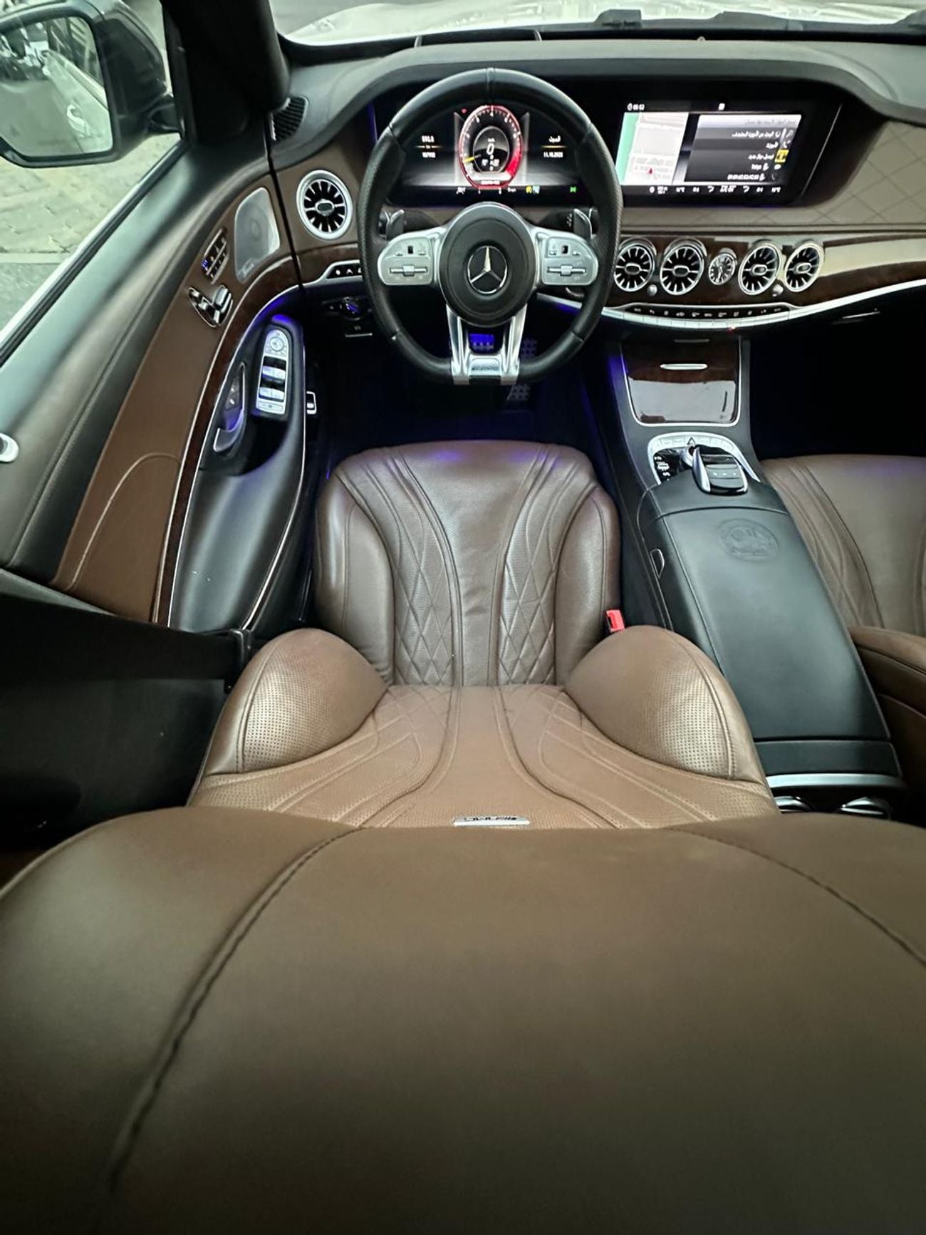 مرسيدس بنز S 63 AMG Std 4.0L (612 HP)