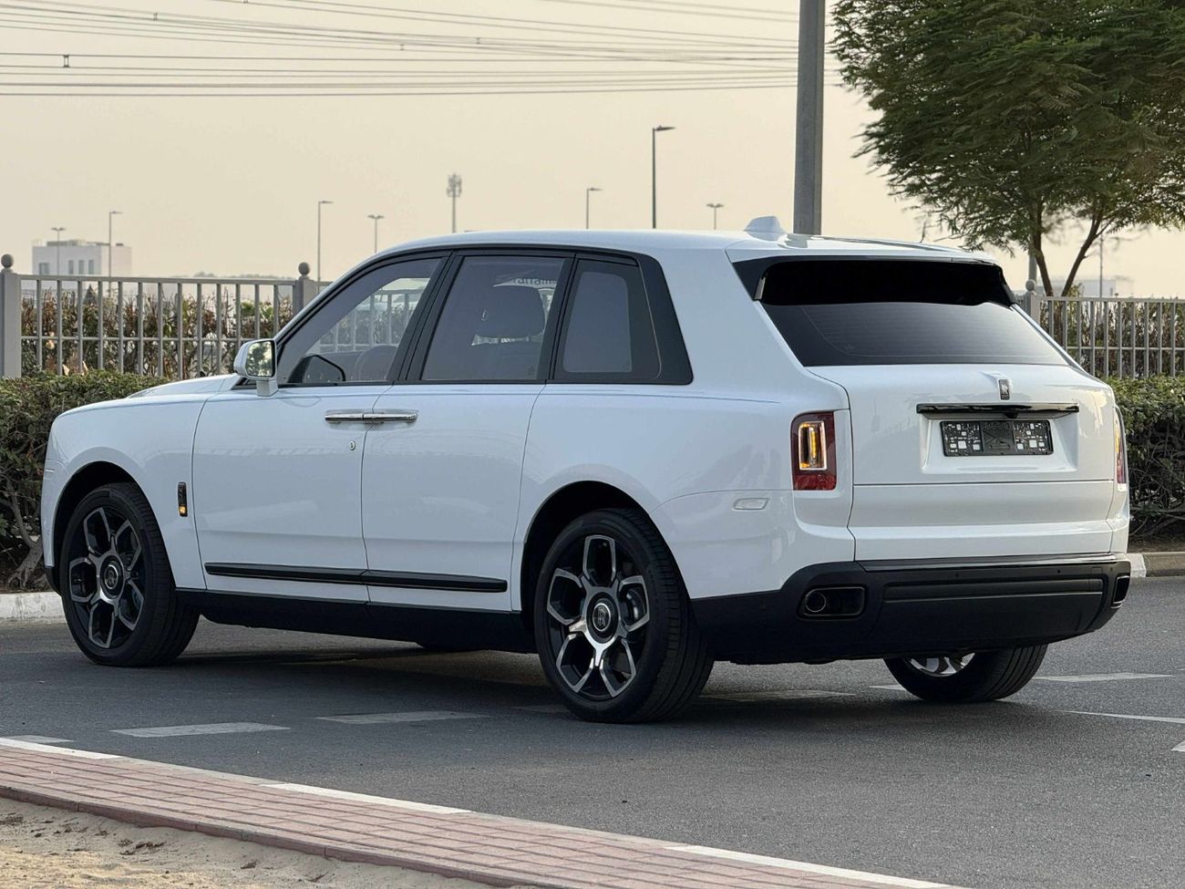 Rolls-Royce Cullinan GCC SPEC NEAT AND CLEAN