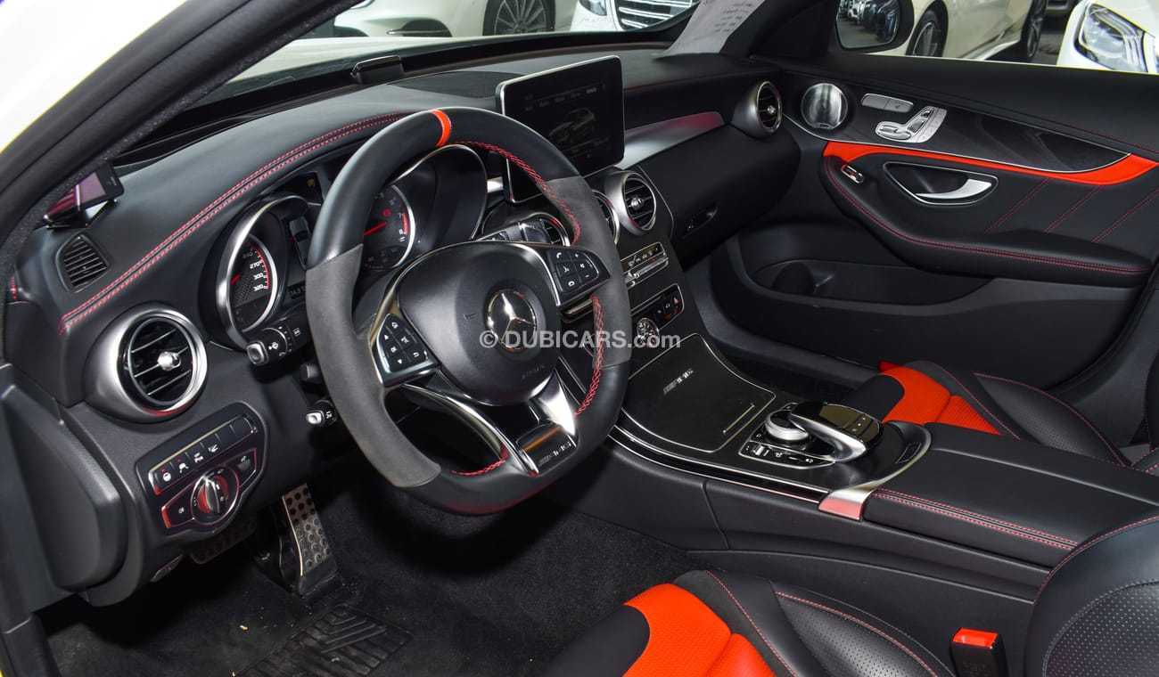 Mercedes-Benz C 63S AMG