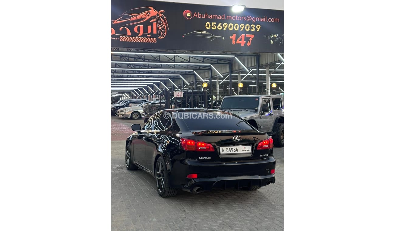 Lexus IS350