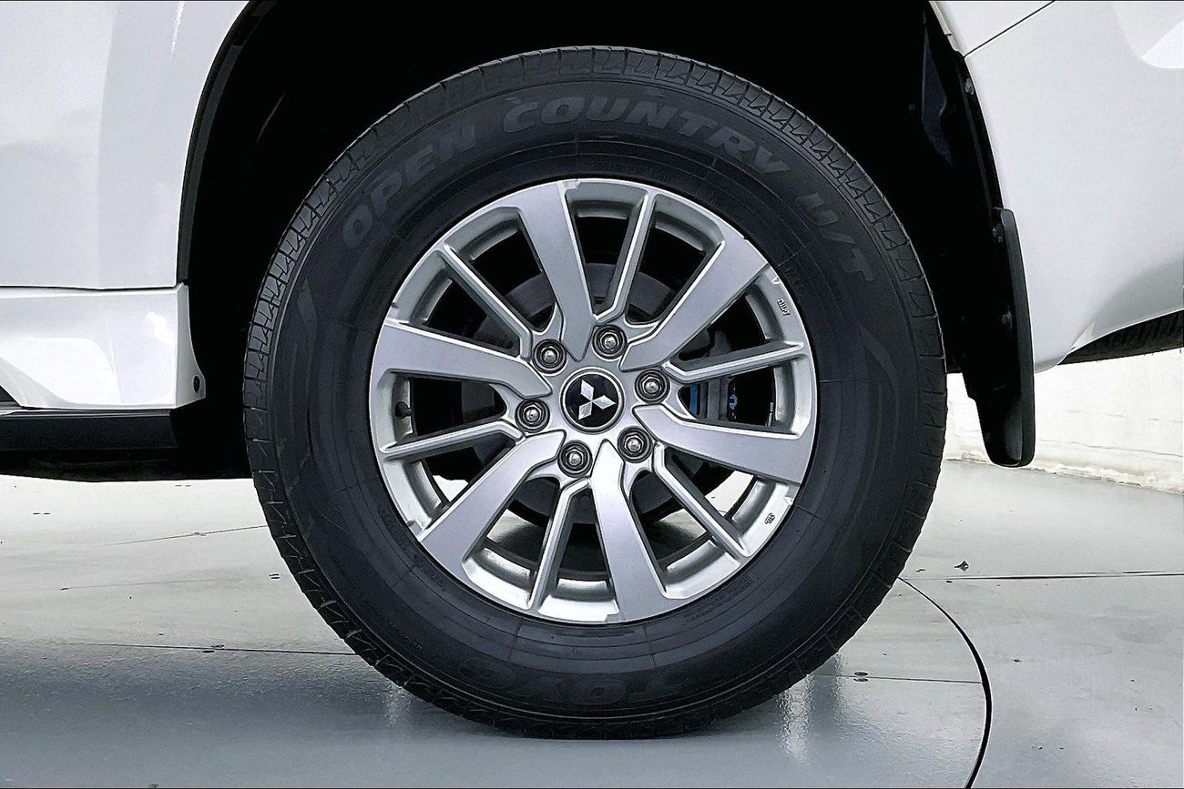 Nissan XTerra Titanium | 1 year free warranty | 0 Down Payment