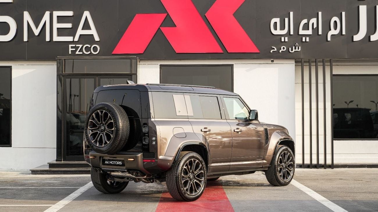 Land Rover Defender 110 P635 OCTA V8 2025 MY EXPORT PRICE