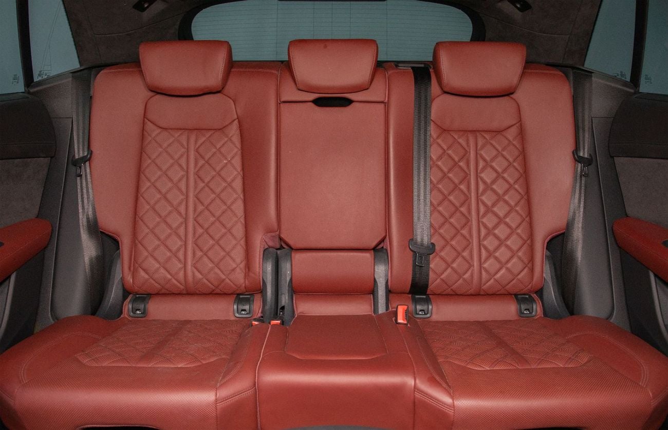 أودي SQ8 4.0 TFSI quattro (507 HP)