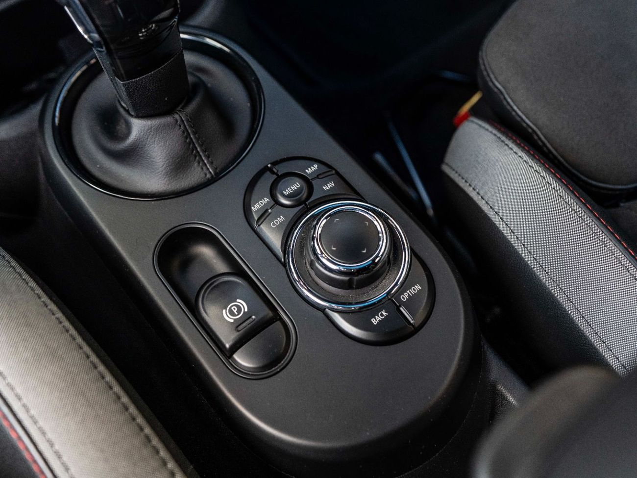 Mini John Cooper Works Coupé JCW