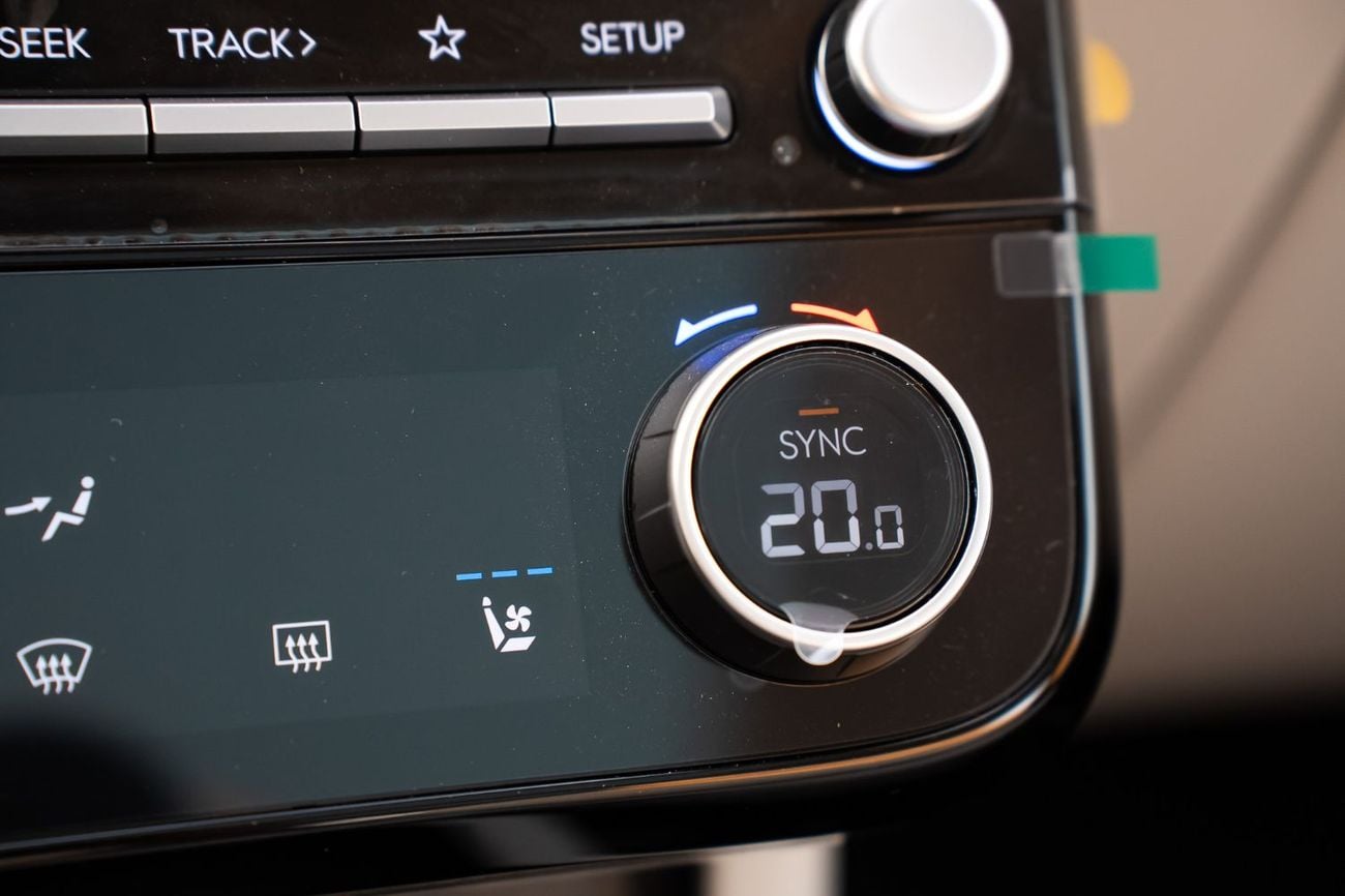 Hyundai Tucson Premium 1.6L GCC | Panoramic Roof (Only For Export)